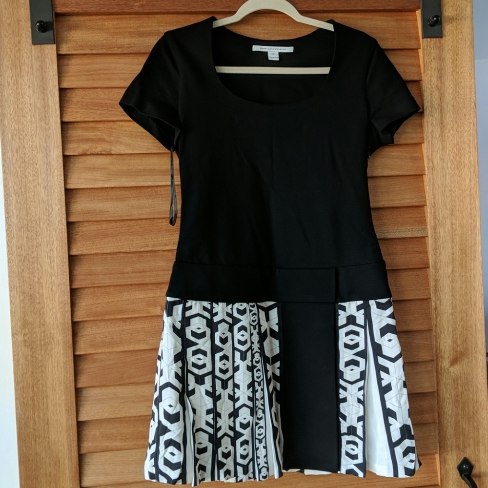 DVF Viola short sleeve mini dress